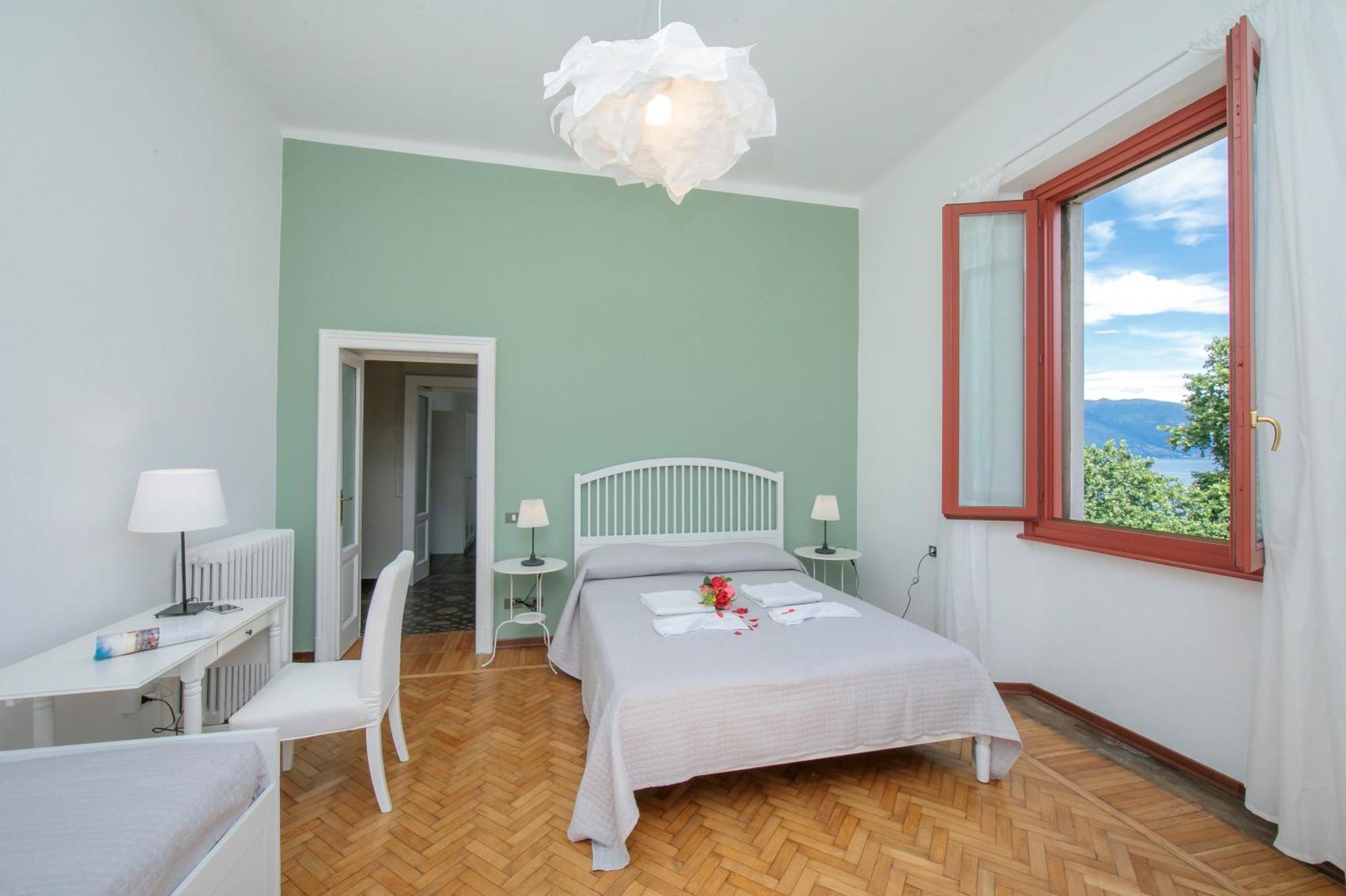 Residenza Oleandro Lake View Luino Center - Happy Rentals Εξωτερικό φωτογραφία
